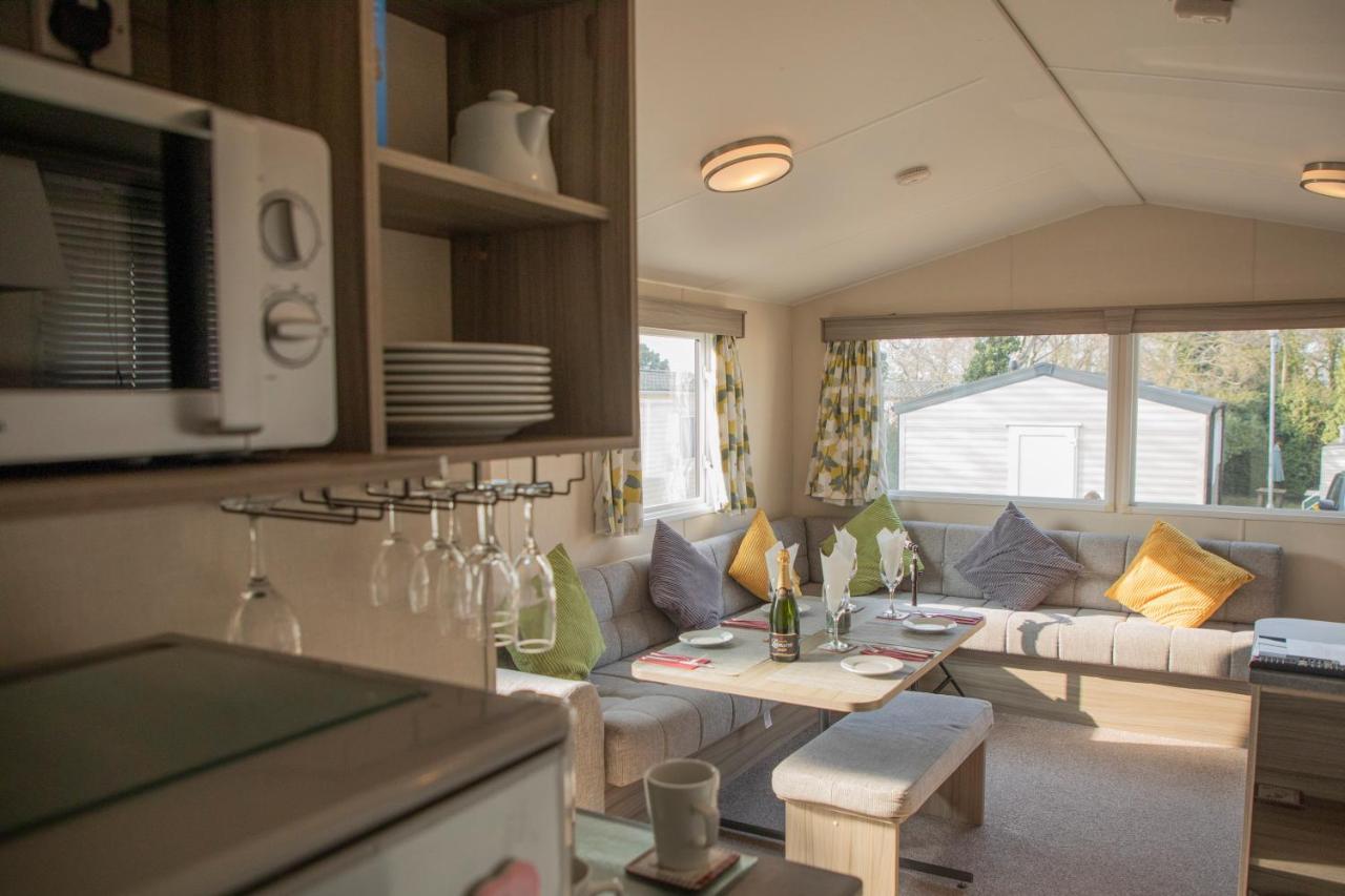 41 Orchard Bank, 3 Bed, Rockley Park Poole Villa Luaran gambar